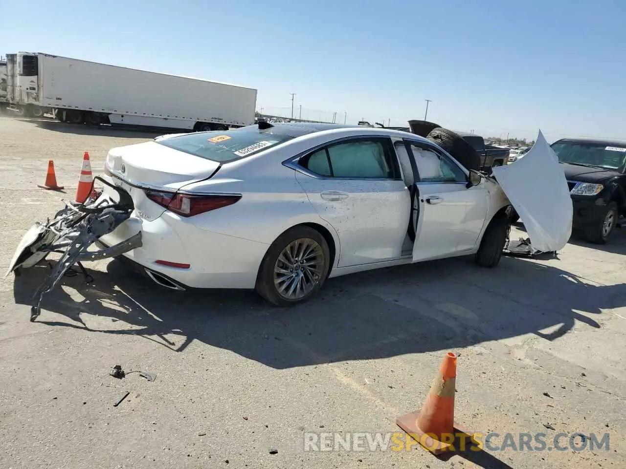 3 Photograph of a damaged car 58ABZ1B17KU027061 LEXUS ES350 2019