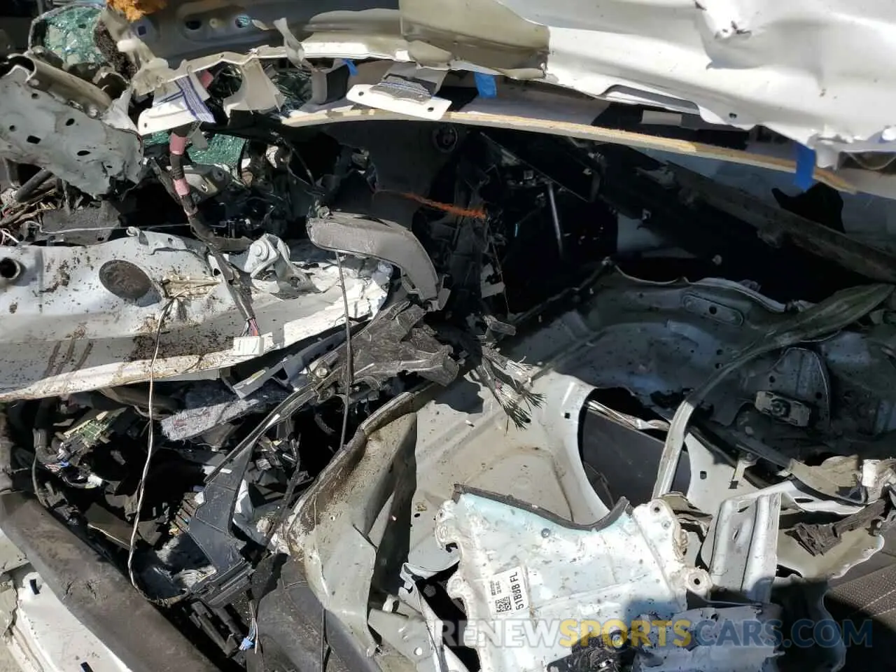 8 Photograph of a damaged car 58ABZ1B17KU027061 LEXUS ES350 2019