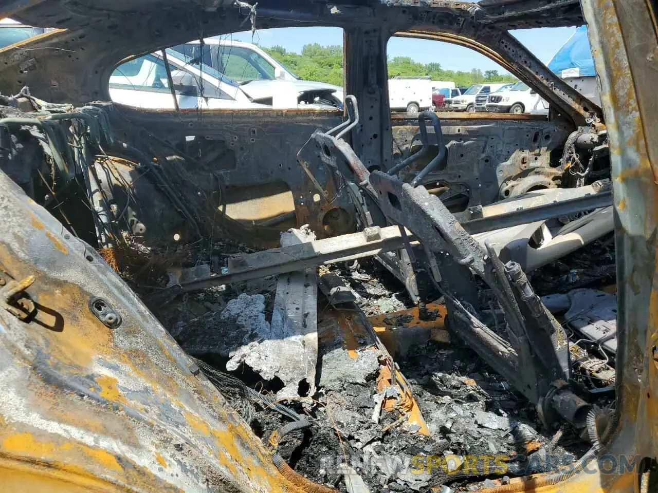10 Photograph of a damaged car 58ABZ1B17KU032227 LEXUS ES350 2019