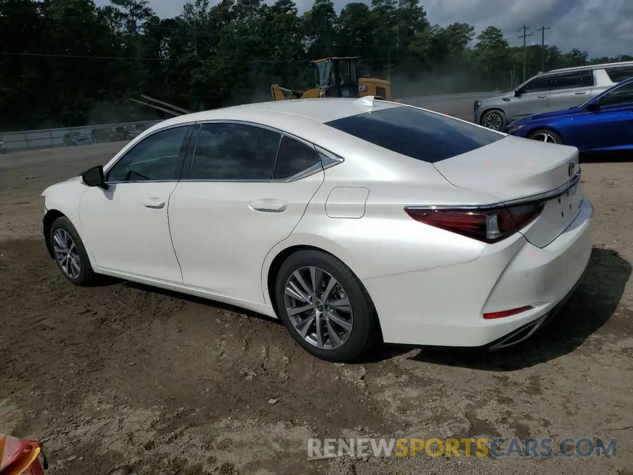 2 Photograph of a damaged car 58ABZ1B17KU043387 LEXUS ES350 2019