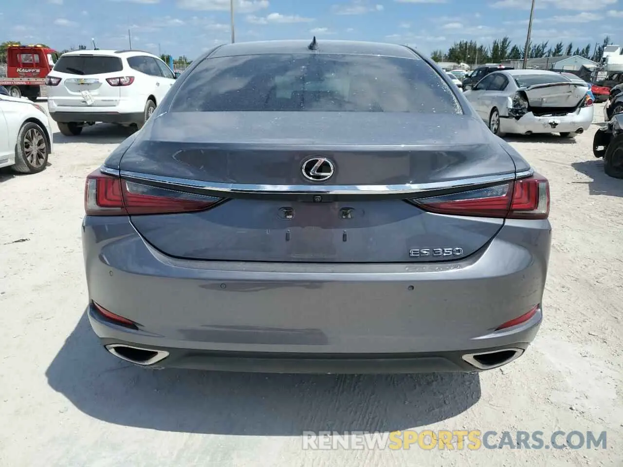 6 Фотография поврежденного автомобиля 58ABZ1B1XKU011209 LEXUS ES350 2019