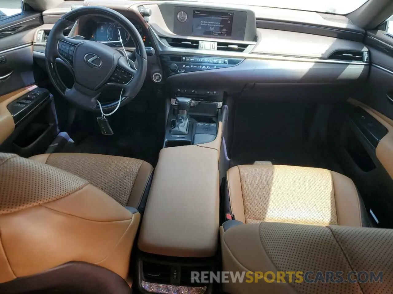 8 Фотография поврежденного автомобиля 58ABZ1B1XKU011209 LEXUS ES350 2019