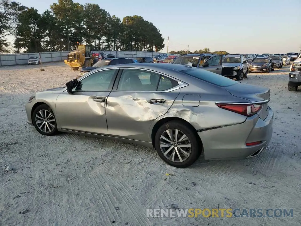 2 Photograph of a damaged car 58ACZ1B19LU081080 LEXUS ES350 2020