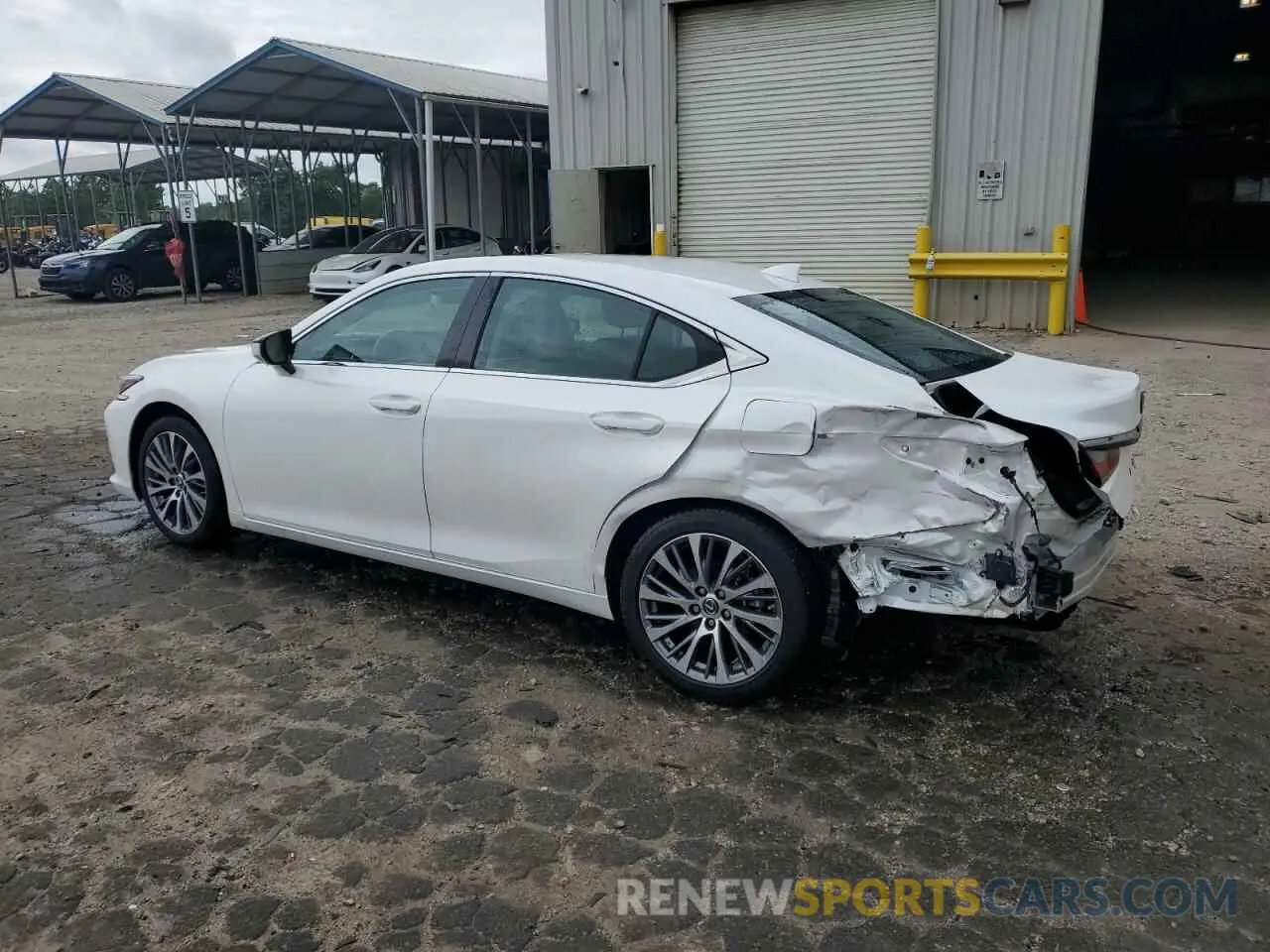 2 Photograph of a damaged car 58ADZ1B10LU069615 LEXUS ES350 2020