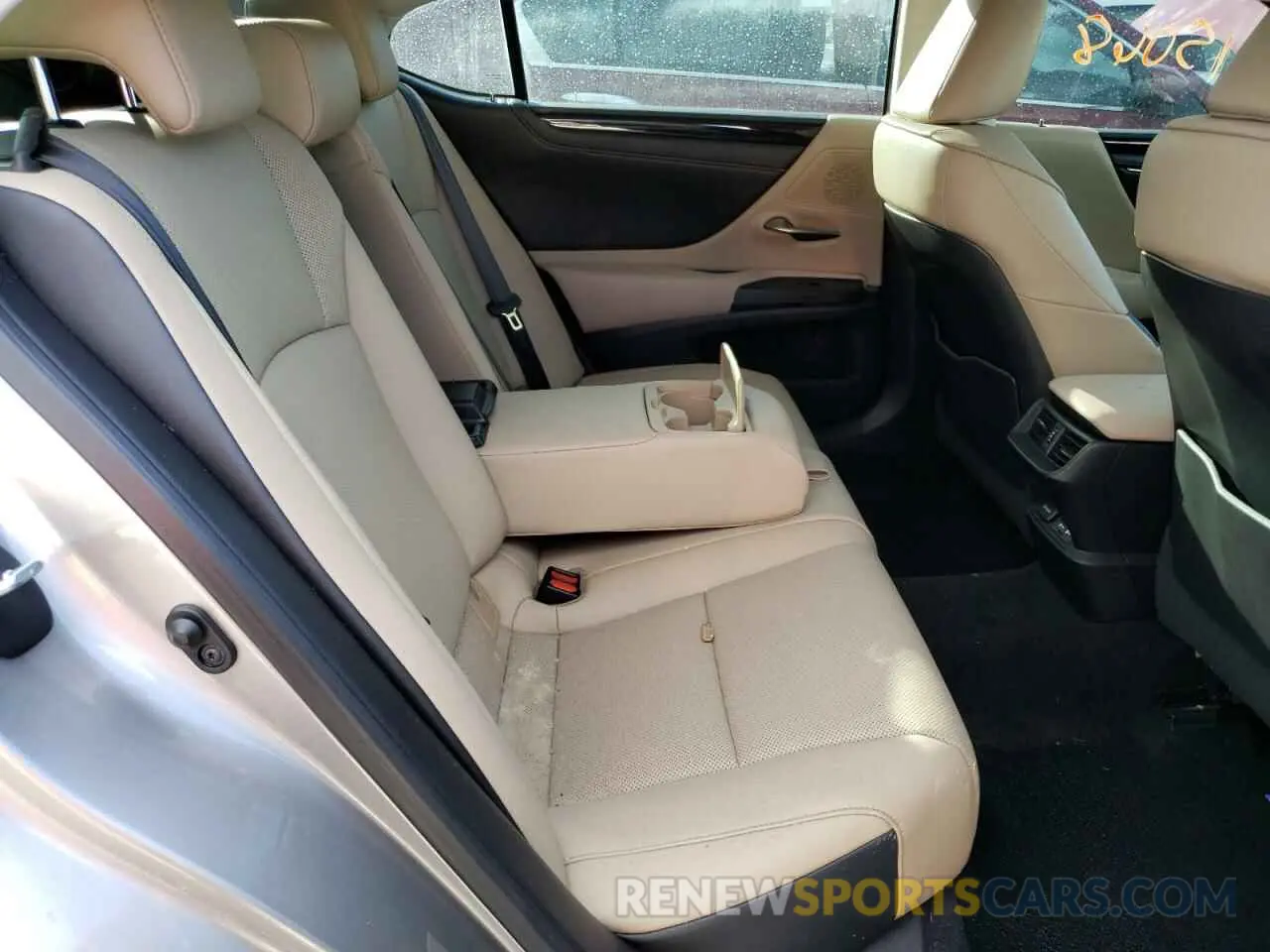 6 Фотография поврежденного автомобиля 58ADZ1B10LU079836 LEXUS ES350 2020
