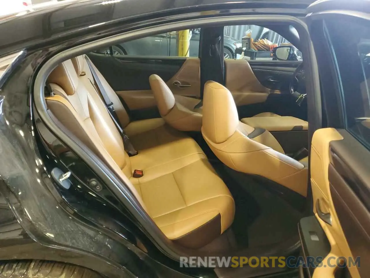 10 Фотография поврежденного автомобиля 58ADZ1B12LU053612 LEXUS ES350 2020
