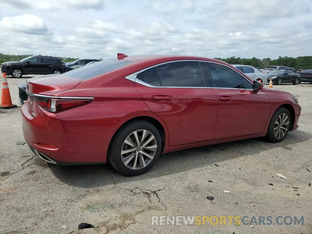 3 Photograph of a damaged car 58ADZ1B14LU069164 LEXUS ES350 2020