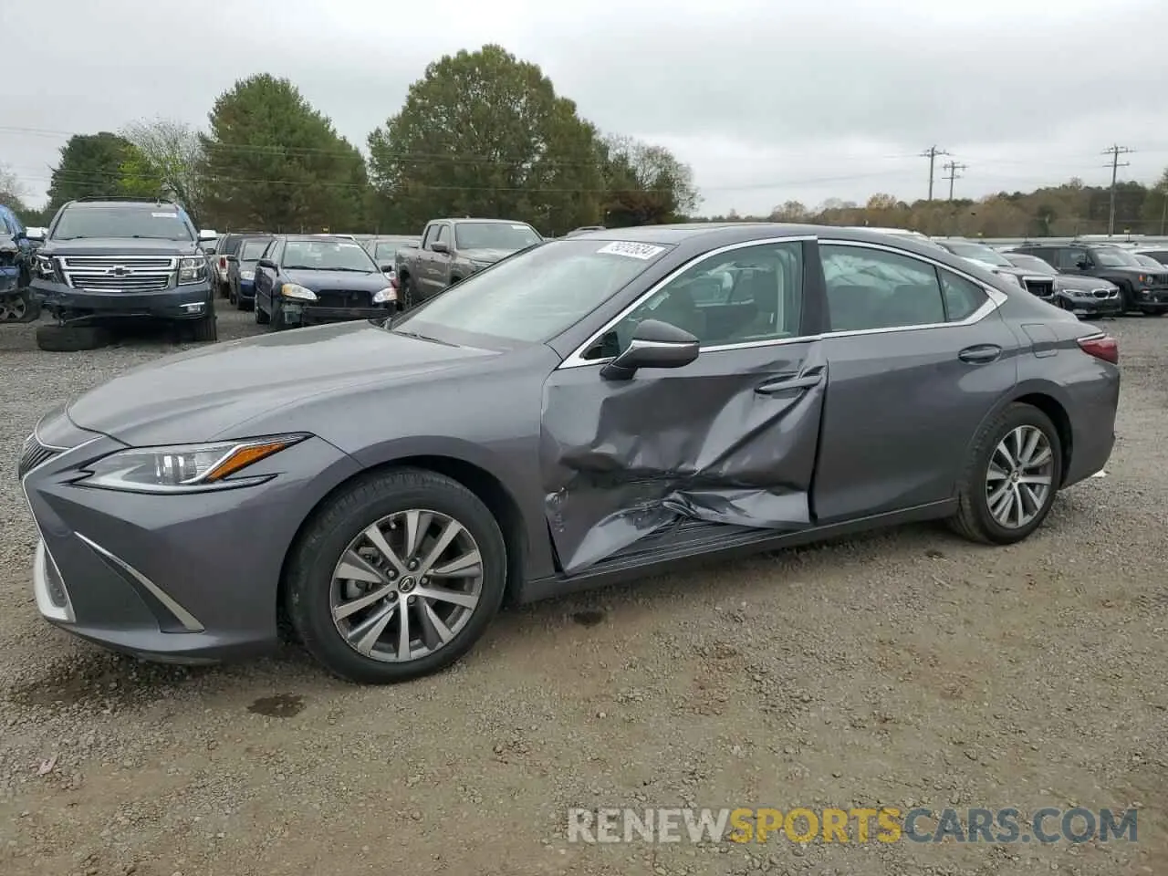 1 Photograph of a damaged car 58ADZ1B14LU080360 LEXUS ES350 2020