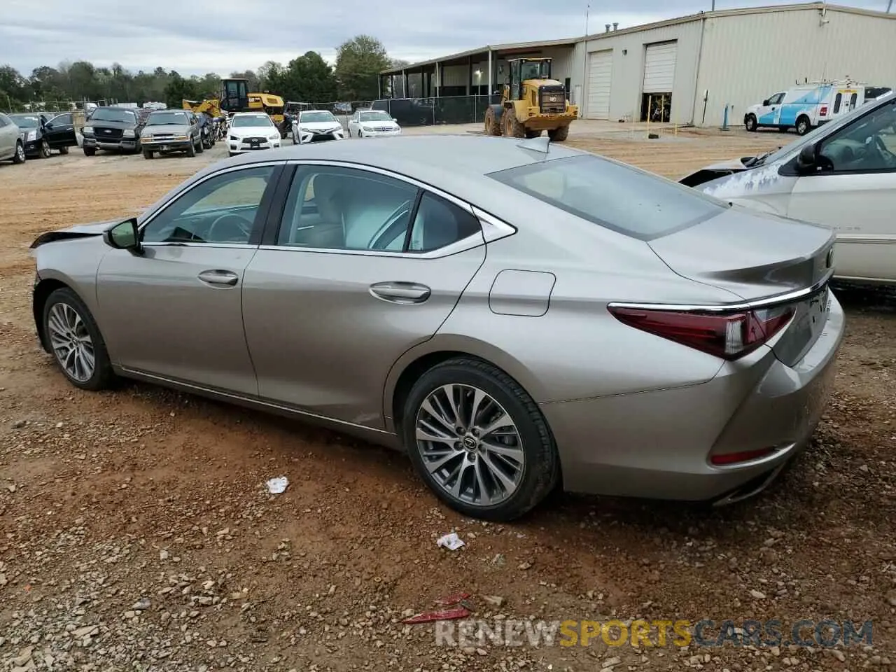 2 Photograph of a damaged car 58ADZ1B16LU055007 LEXUS ES350 2020