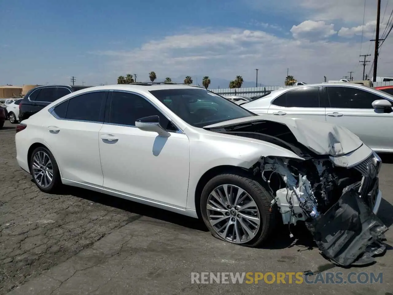 4 Photograph of a damaged car 58ADZ1B16LU069568 LEXUS ES350 2020