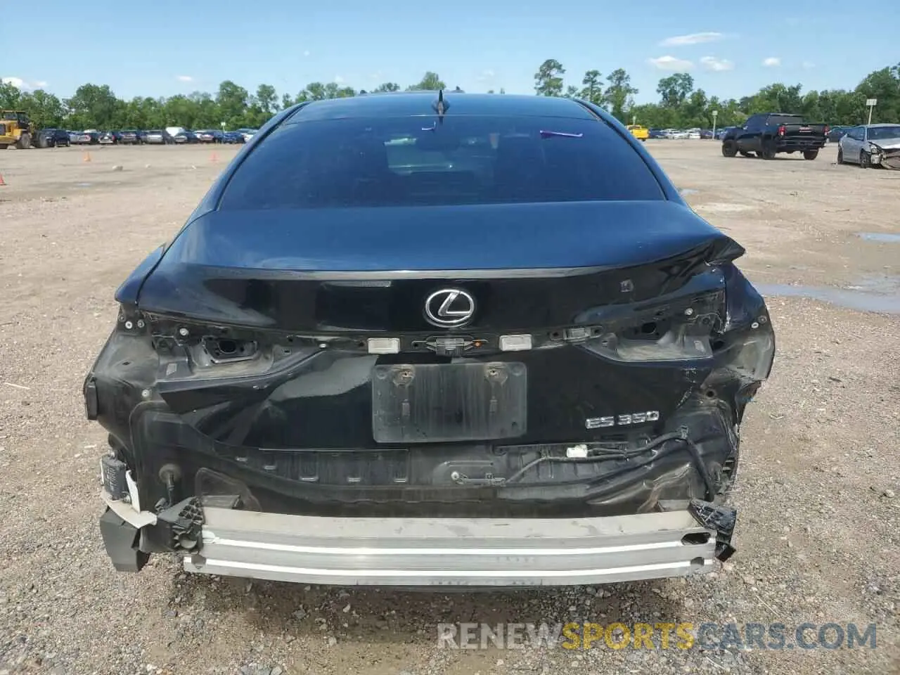 6 Photograph of a damaged car 58ADZ1B16LU070039 LEXUS ES350 2020
