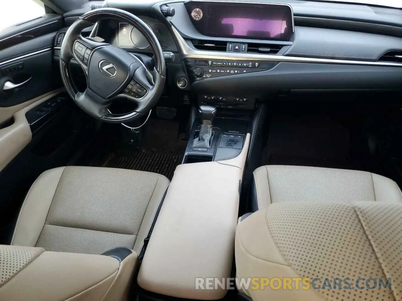 8 Фотография поврежденного автомобиля 58ADZ1B19LU074005 LEXUS ES350 2020
