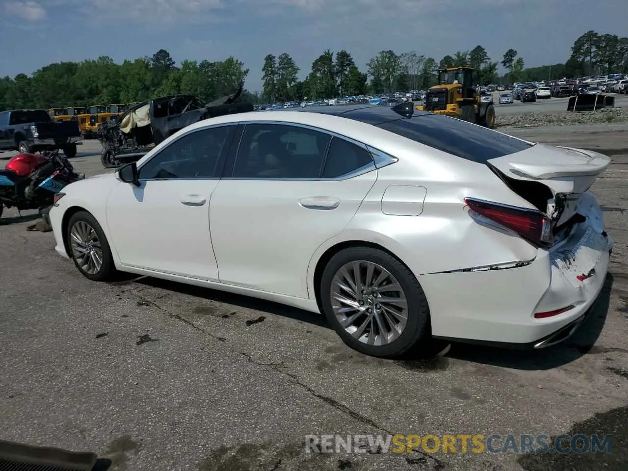 2 Photograph of a damaged car 58AFZ1B17LU080958 LEXUS ES350 2020