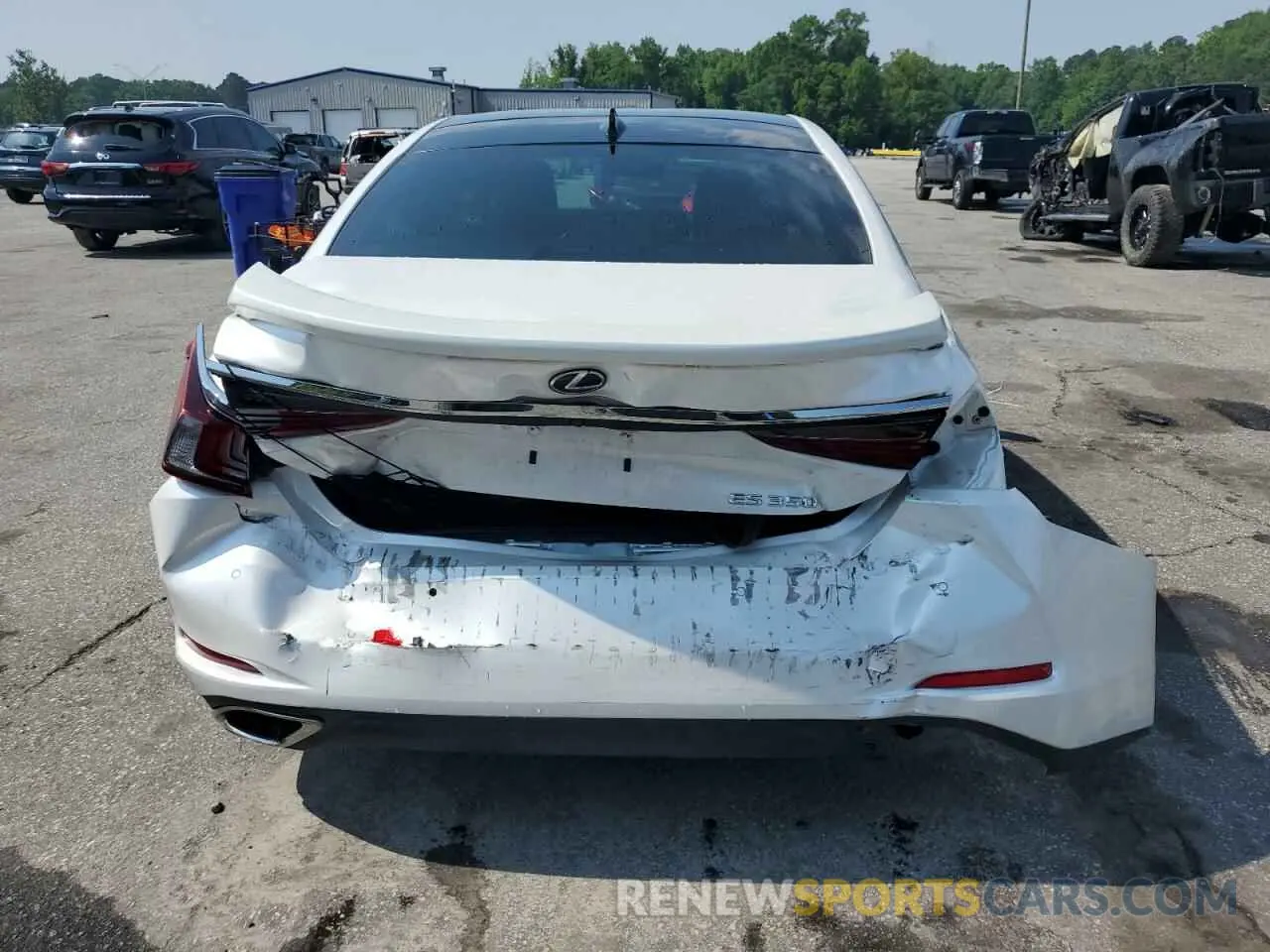 6 Photograph of a damaged car 58AFZ1B17LU080958 LEXUS ES350 2020