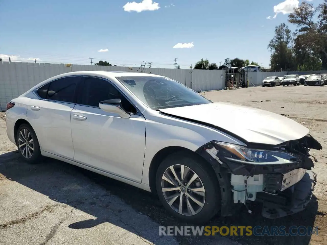 4 Фотография поврежденного автомобиля 58ACZ1B19MU087947 LEXUS ES350 2021