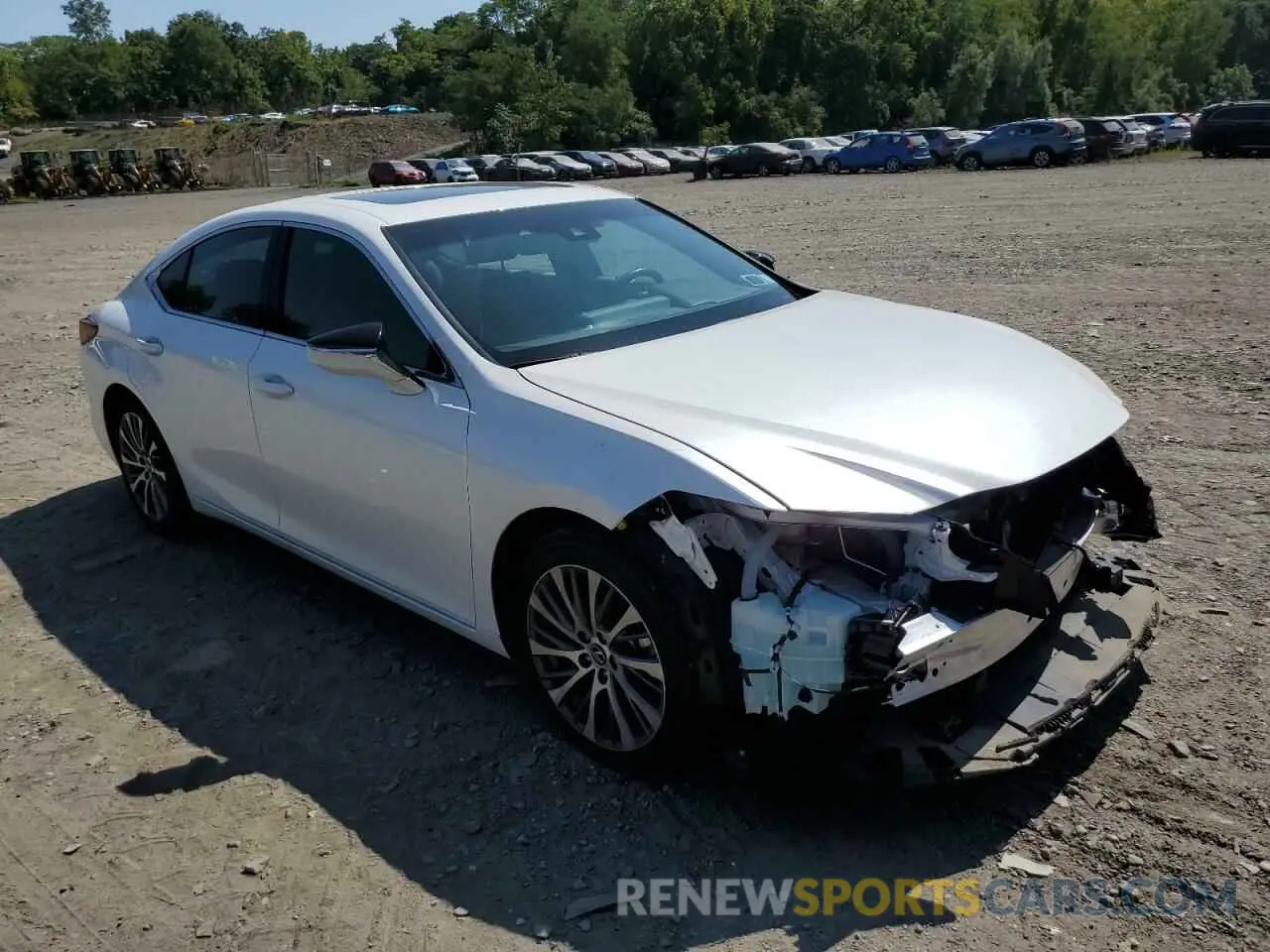 4 Photograph of a damaged car 58ADZ1B10MU089400 LEXUS ES350 2021