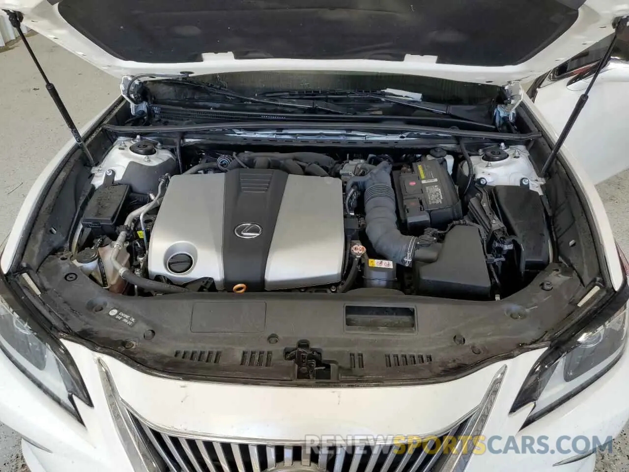11 Фотография поврежденного автомобиля 58ADZ1B11MU090720 LEXUS ES350 2021