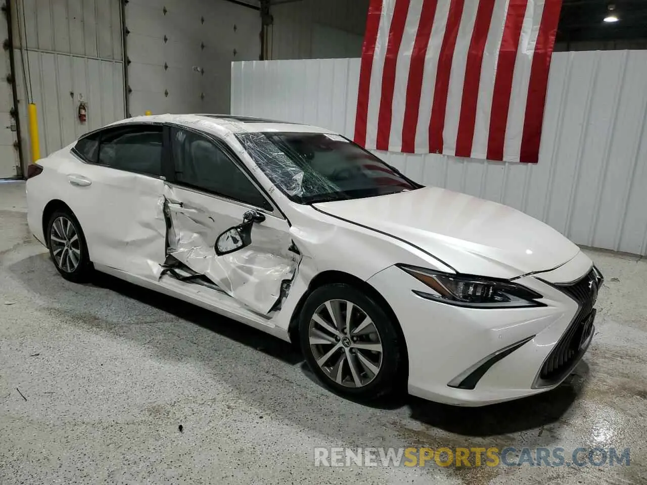 4 Фотография поврежденного автомобиля 58ADZ1B11MU090720 LEXUS ES350 2021