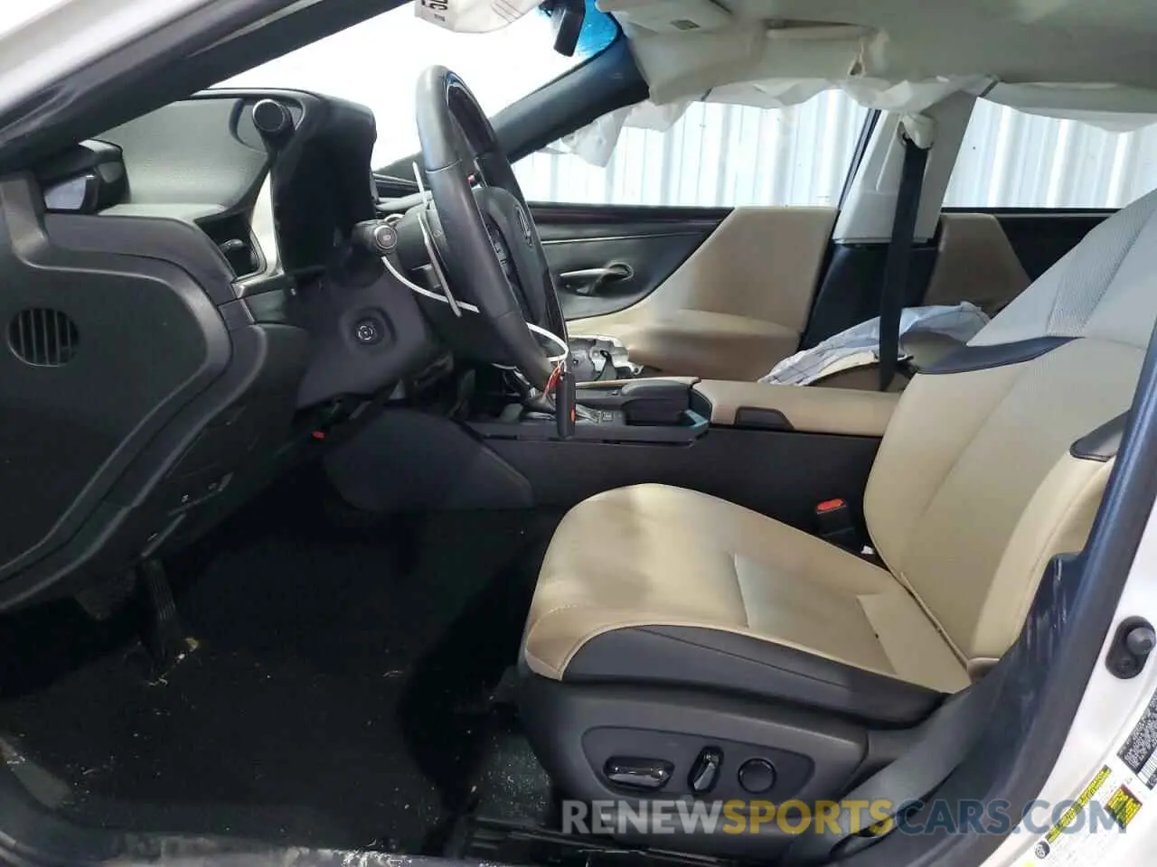 7 Фотография поврежденного автомобиля 58ADZ1B11MU090720 LEXUS ES350 2021