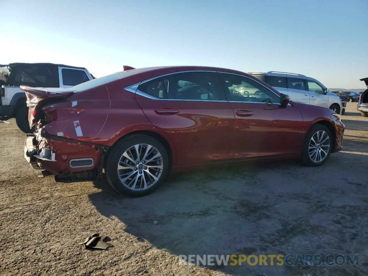 3 Фотография поврежденного автомобиля 58ADZ1B11MU109105 LEXUS ES350 2021