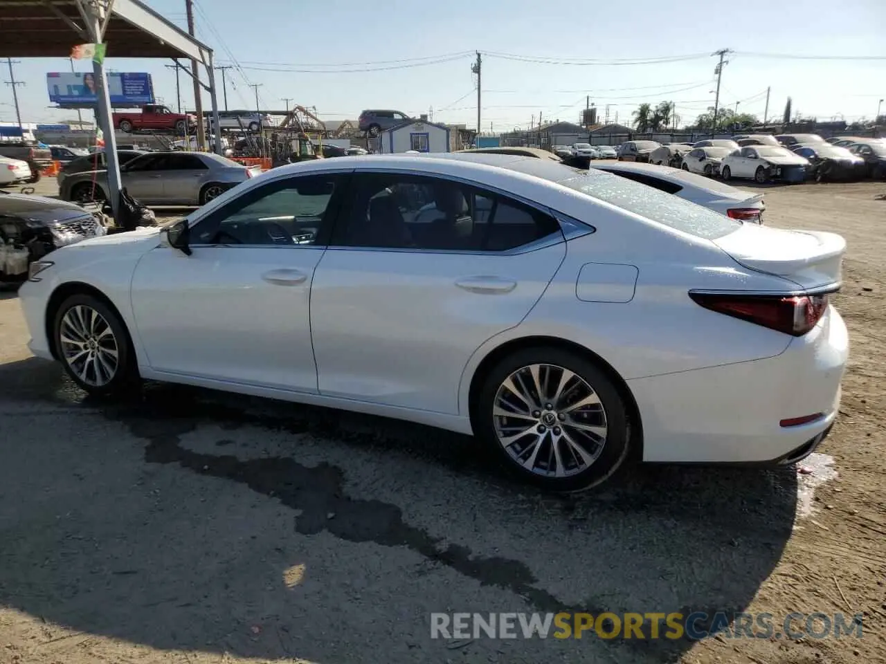 2 Photograph of a damaged car 58ADZ1B14MU082806 LEXUS ES350 2021