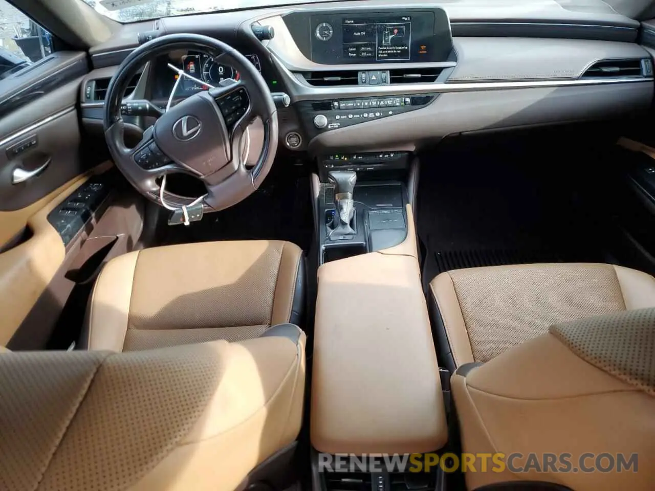 8 Фотография поврежденного автомобиля 58ADZ1B14MU104030 LEXUS ES350 2021