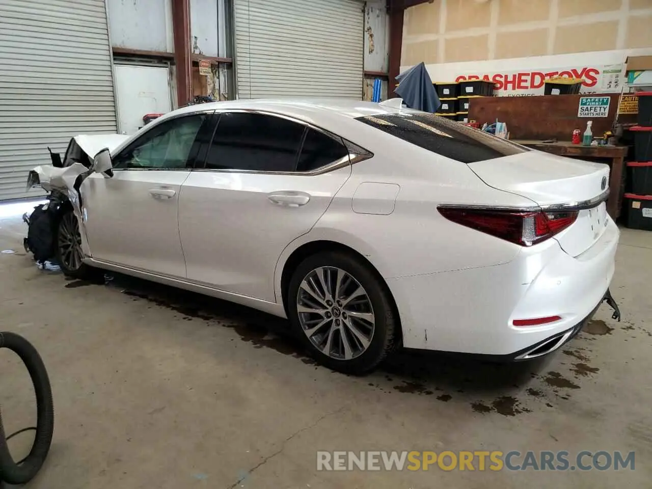 2 Photograph of a damaged car 58ADZ1B15MU098058 LEXUS ES350 2021