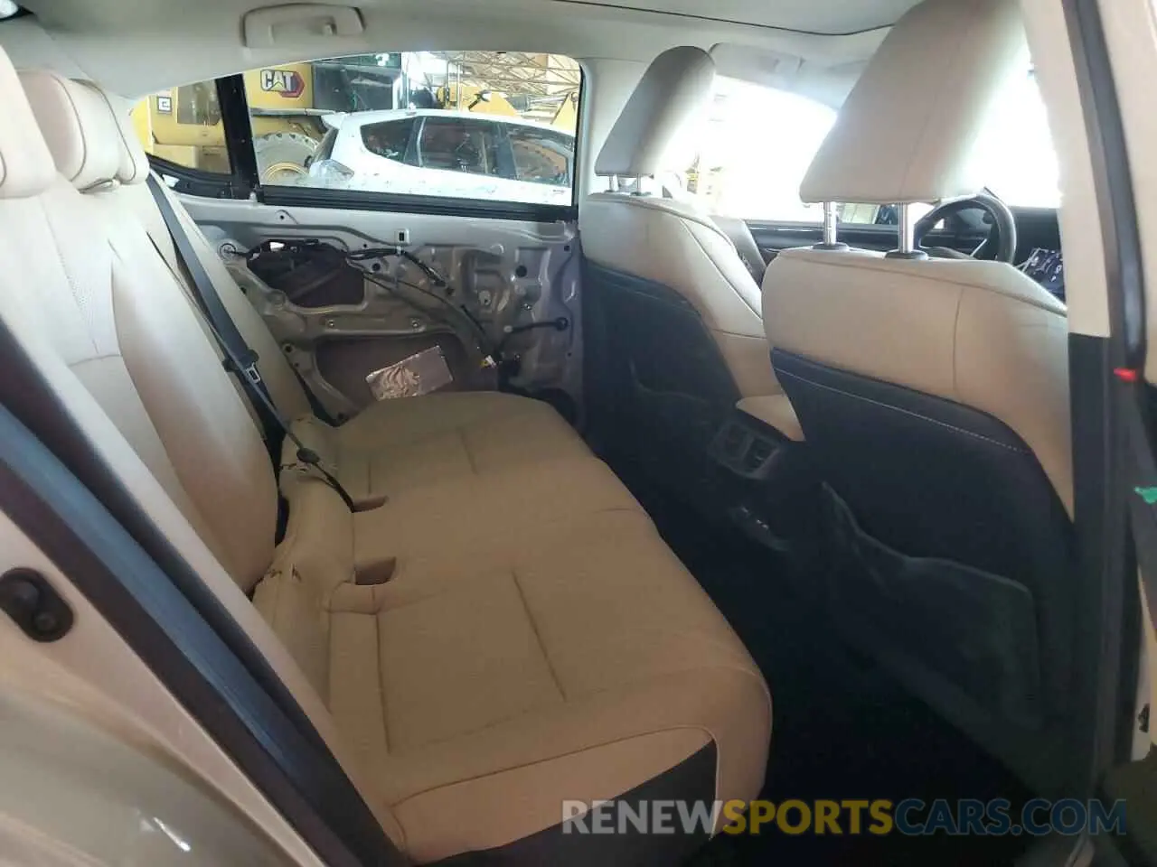 10 Photograph of a damaged car 58AFZ1B13MU086399 LEXUS ES350 2021
