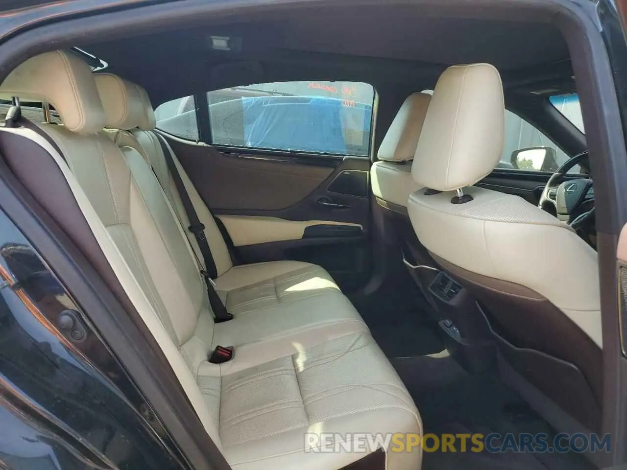 10 Photograph of a damaged car 58AFZ1B16MU109299 LEXUS ES350 2021