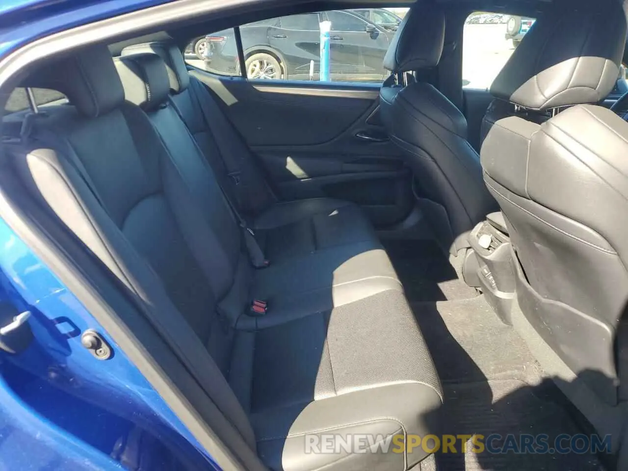 10 Фотография поврежденного автомобиля 58AGZ1B13MU082793 LEXUS ES350 2021