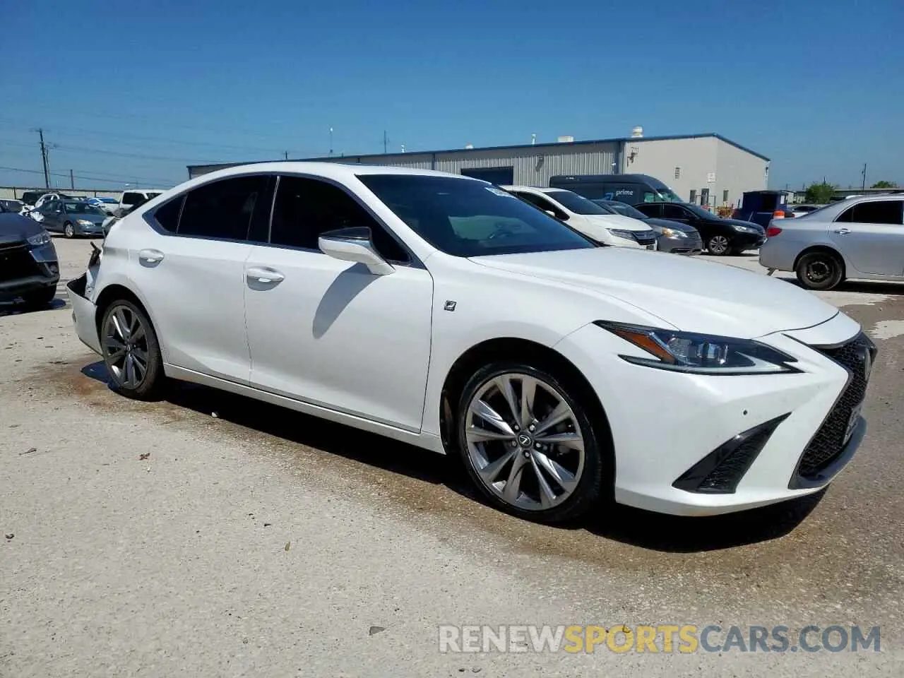 4 Photograph of a damaged car 58AGZ1B18MU084409 LEXUS ES350 2021