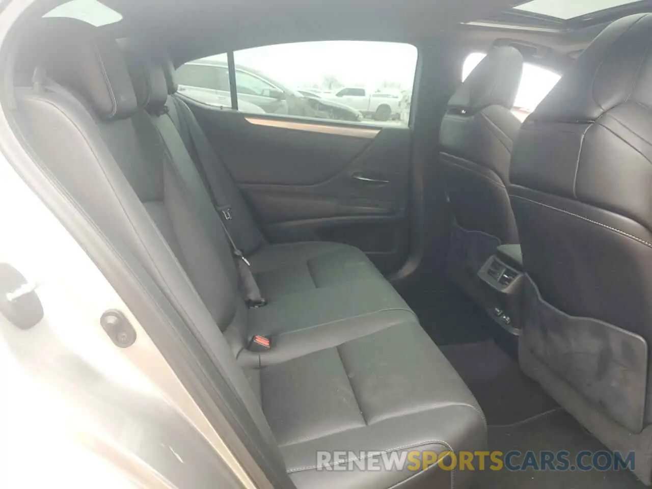 10 Фотография поврежденного автомобиля 58AGZ1B19MU084872 LEXUS ES350 2021