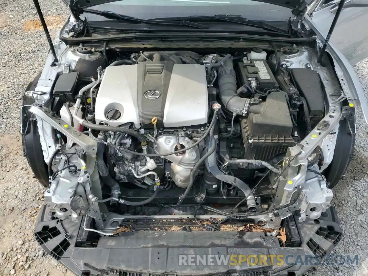 11 Photograph of a damaged car 58ADZ1B16NU137290 LEXUS ES350 2022