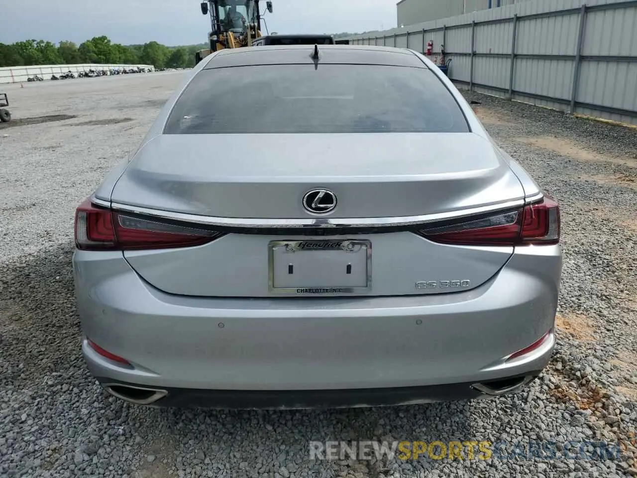 6 Photograph of a damaged car 58ADZ1B16NU137290 LEXUS ES350 2022