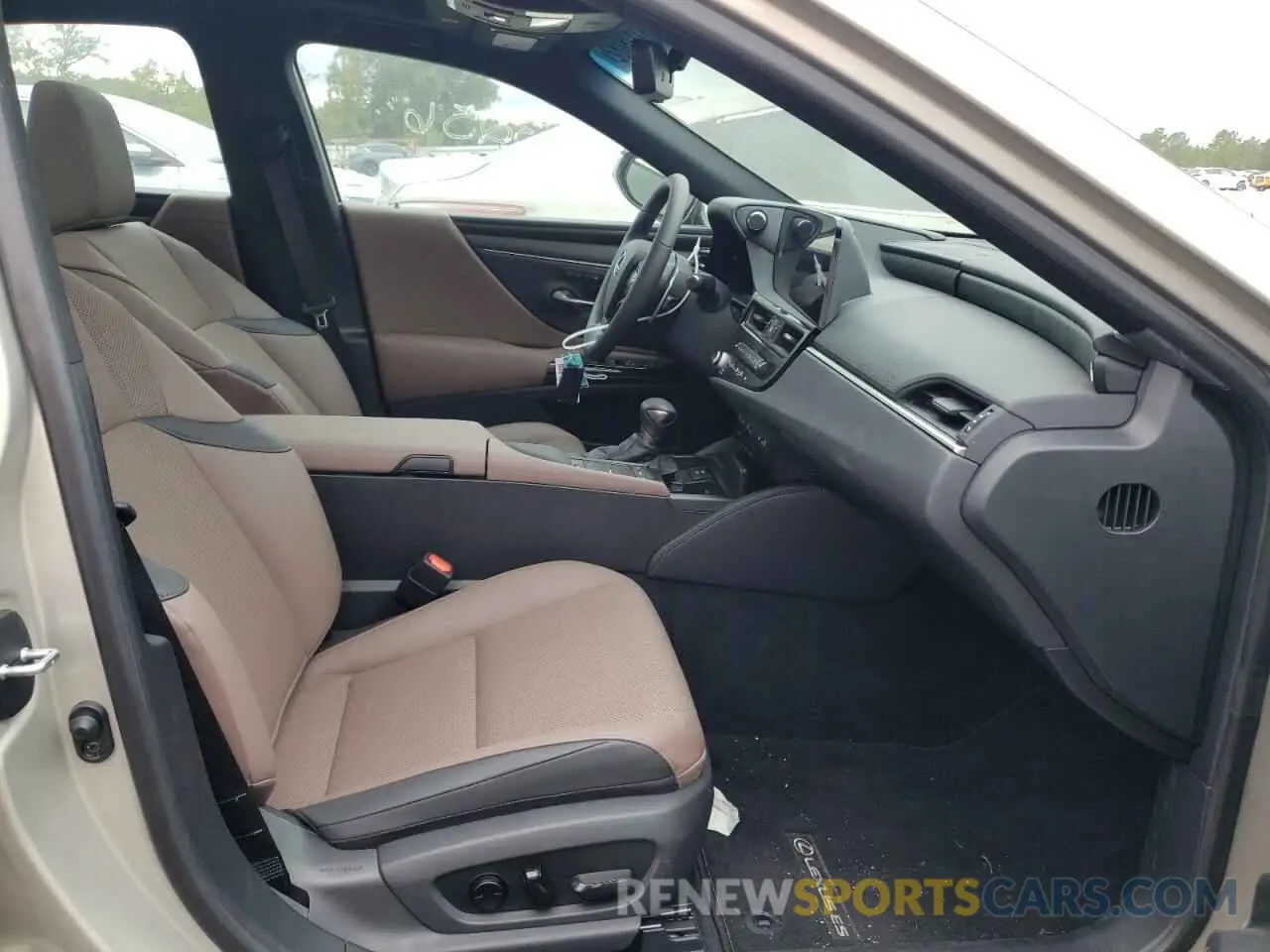 5 Фотография поврежденного автомобиля 58ADZ1B17NU112978 LEXUS ES350 2022