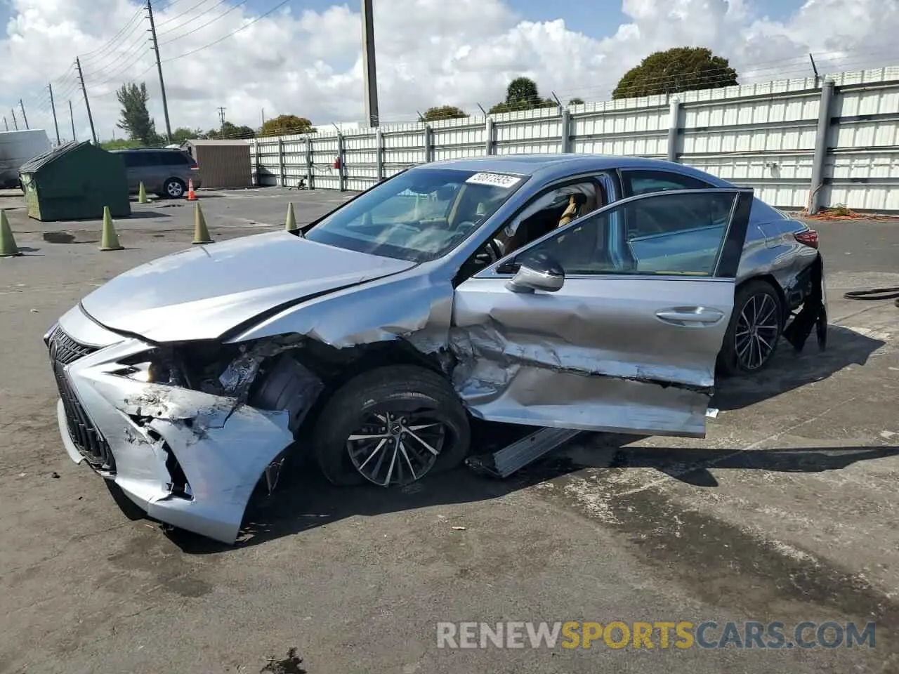1 Photograph of a damaged car 58ADZ1B1XNU124011 LEXUS ES350 2022