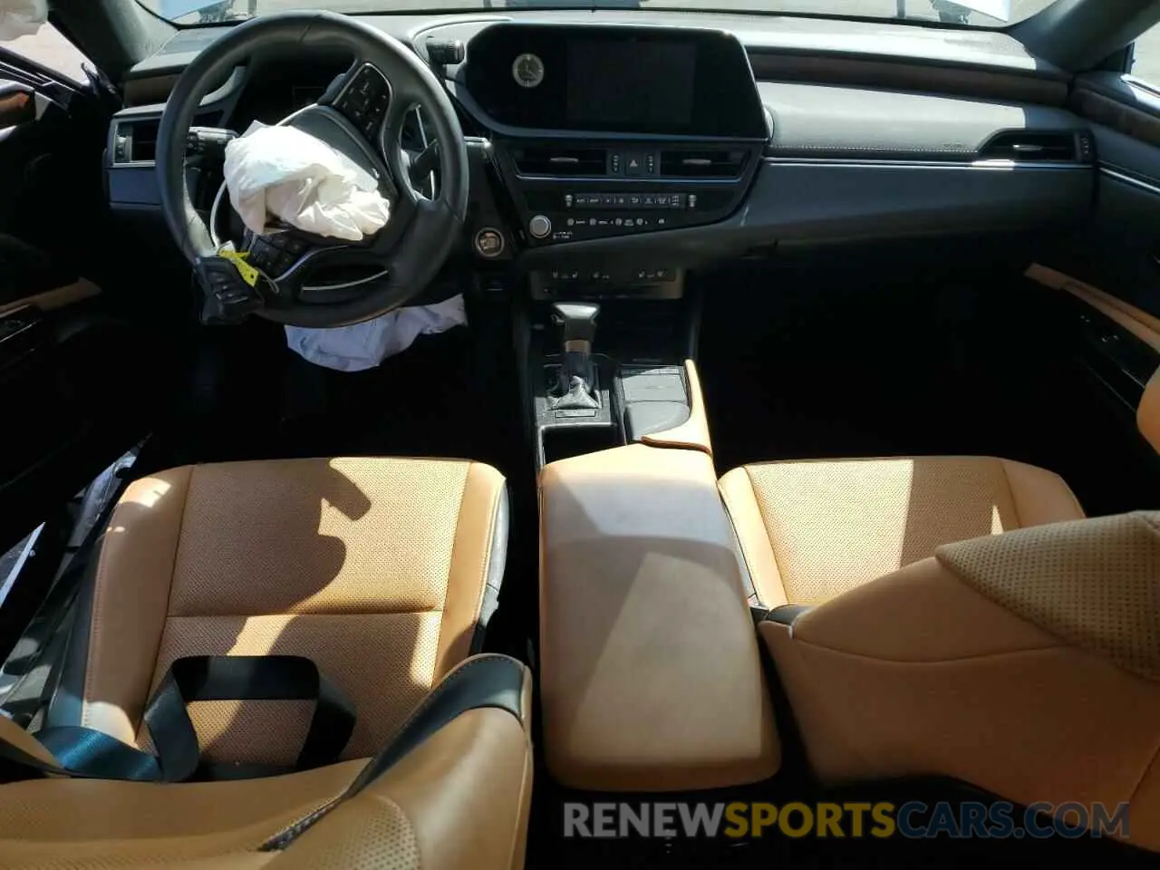 8 Photograph of a damaged car 58ADZ1B1XNU124011 LEXUS ES350 2022