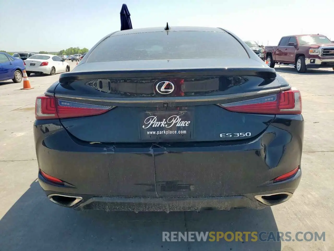 6 Photograph of a damaged car 58AGZ1B19NU114857 LEXUS ES350 2022