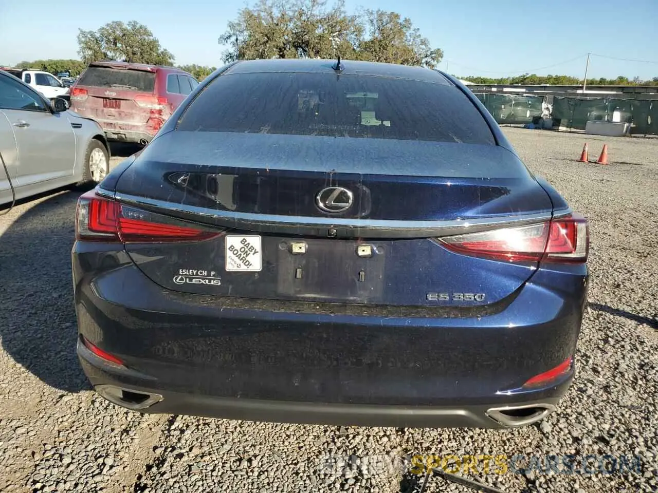 6 Photograph of a damaged car 58ACZ1B13PU157785 LEXUS ES350 2023