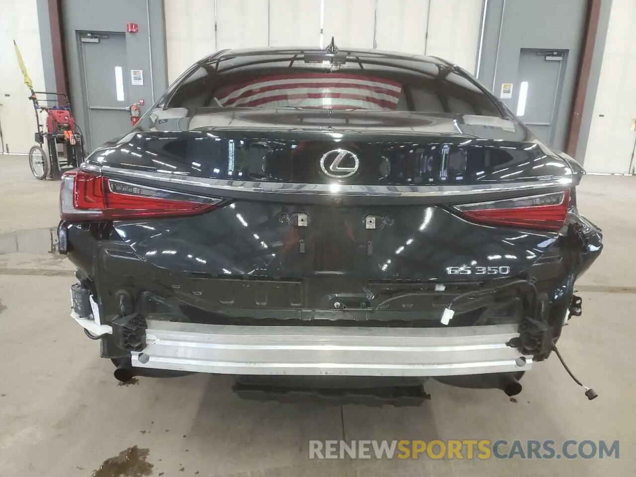 6 Photograph of a damaged car 58ADZ1B11PU142500 LEXUS ES350 2023