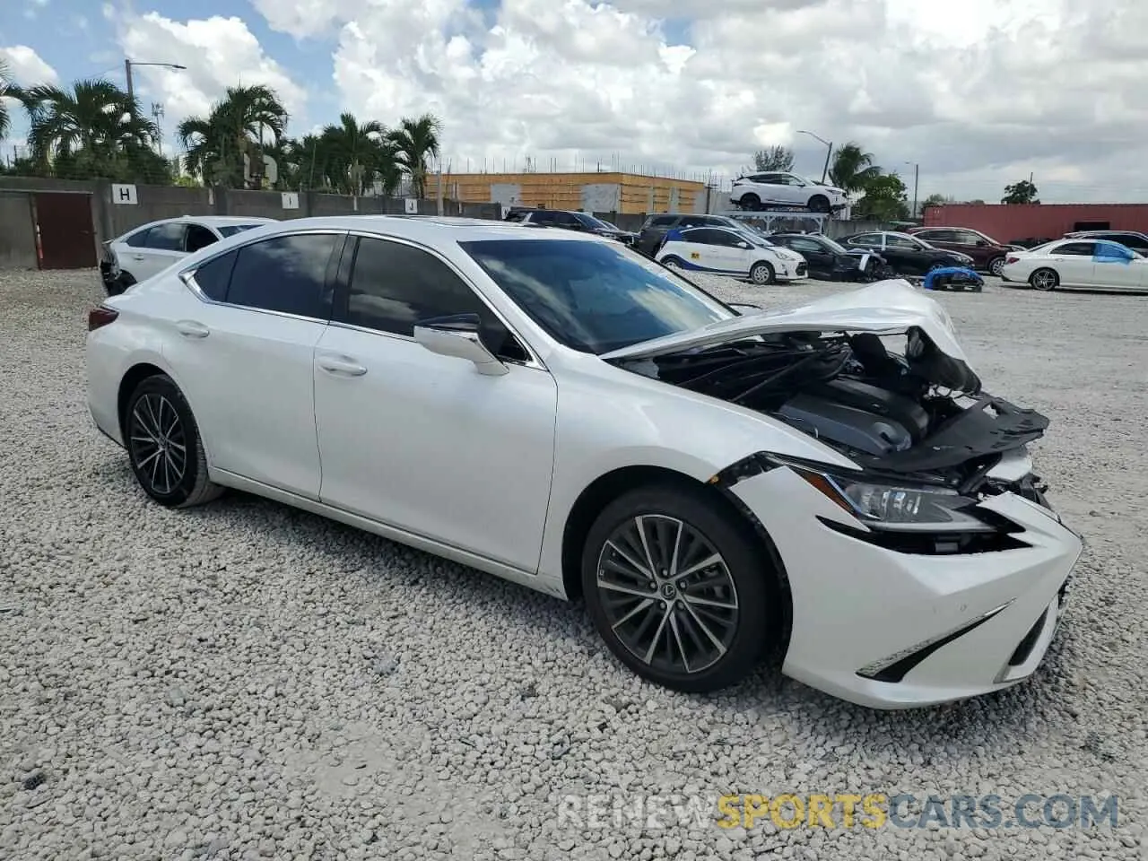 4 Photograph of a damaged car 58ADZ1B17PU157390 LEXUS ES350 2023