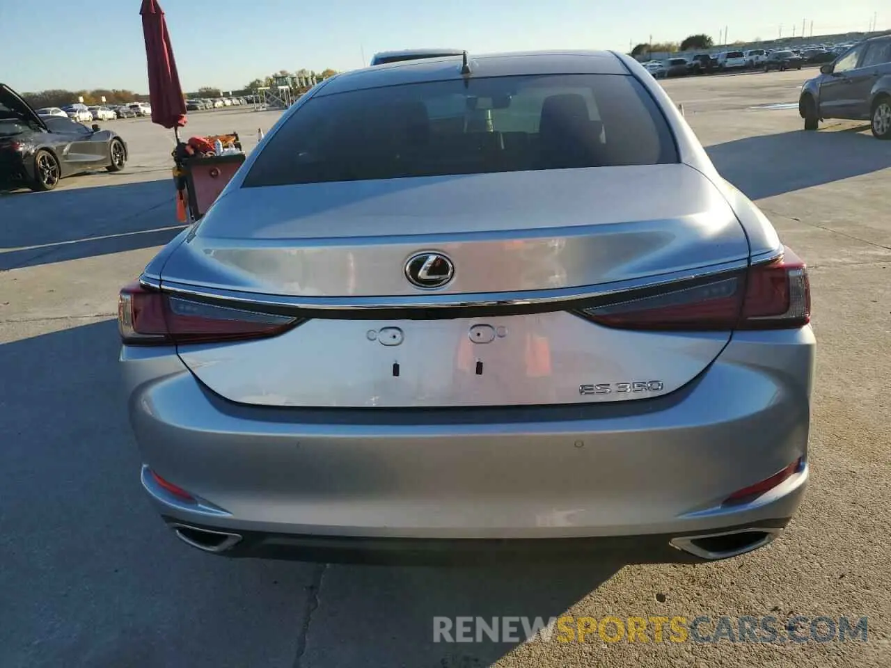 6 Фотография поврежденного автомобиля 58ADZ1B18PU147385 LEXUS ES350 2023