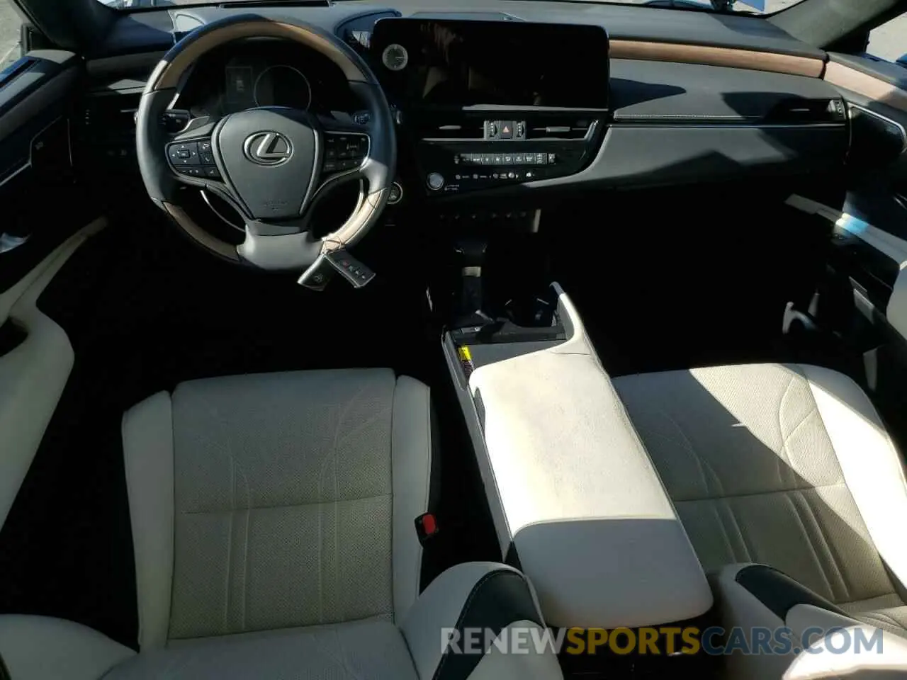 8 Фотография поврежденного автомобиля 58AEZ1B13PU153938 LEXUS ES350 2023
