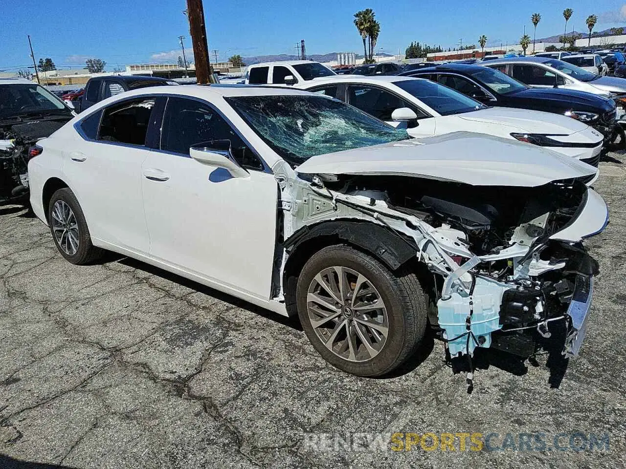 4 Фотография поврежденного автомобиля 58ACZ1B10RU183943 LEXUS ES350 2024