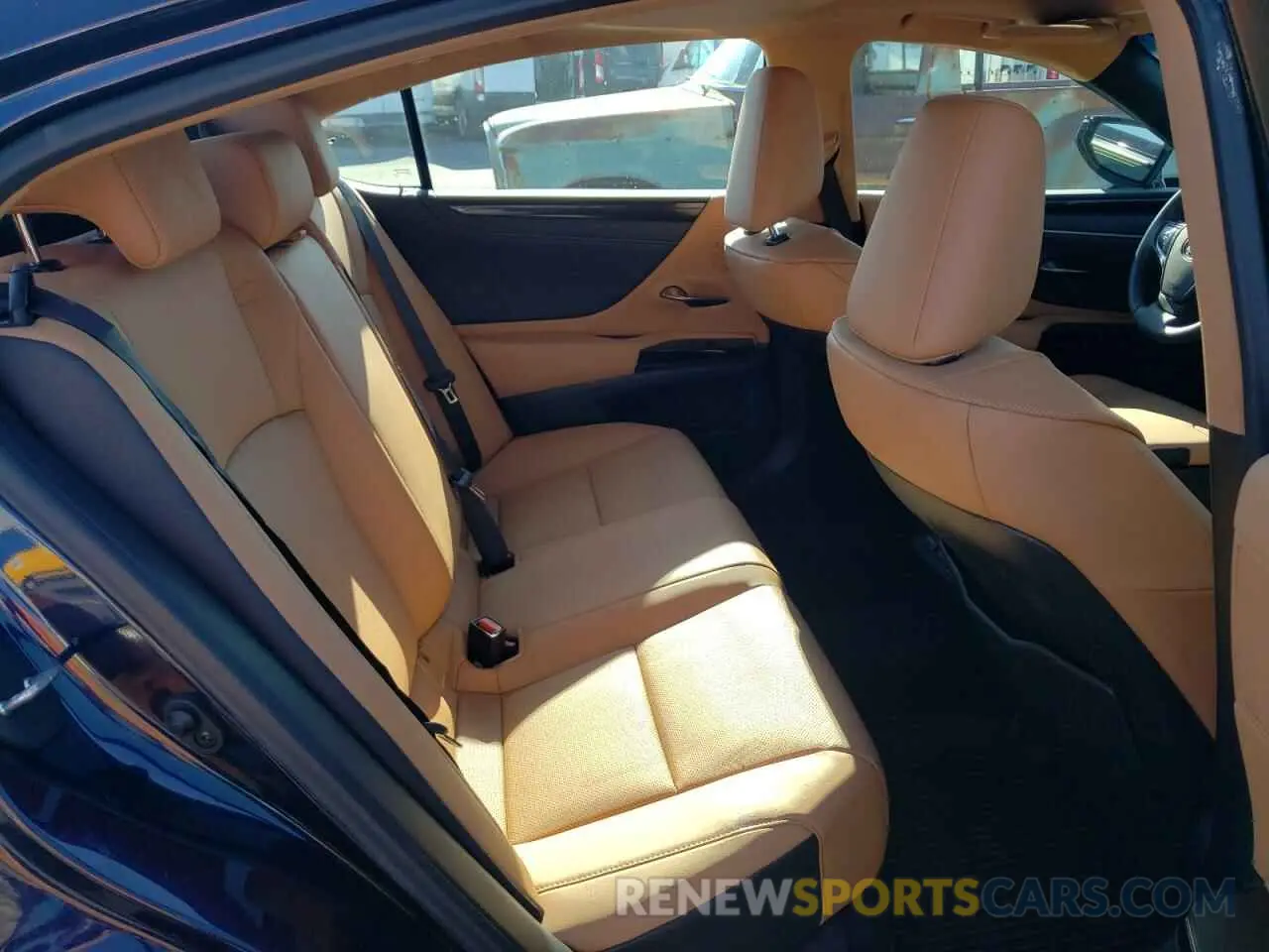 10 Photograph of a damaged car 58ACZ1B15RU175014 LEXUS ES350 2024