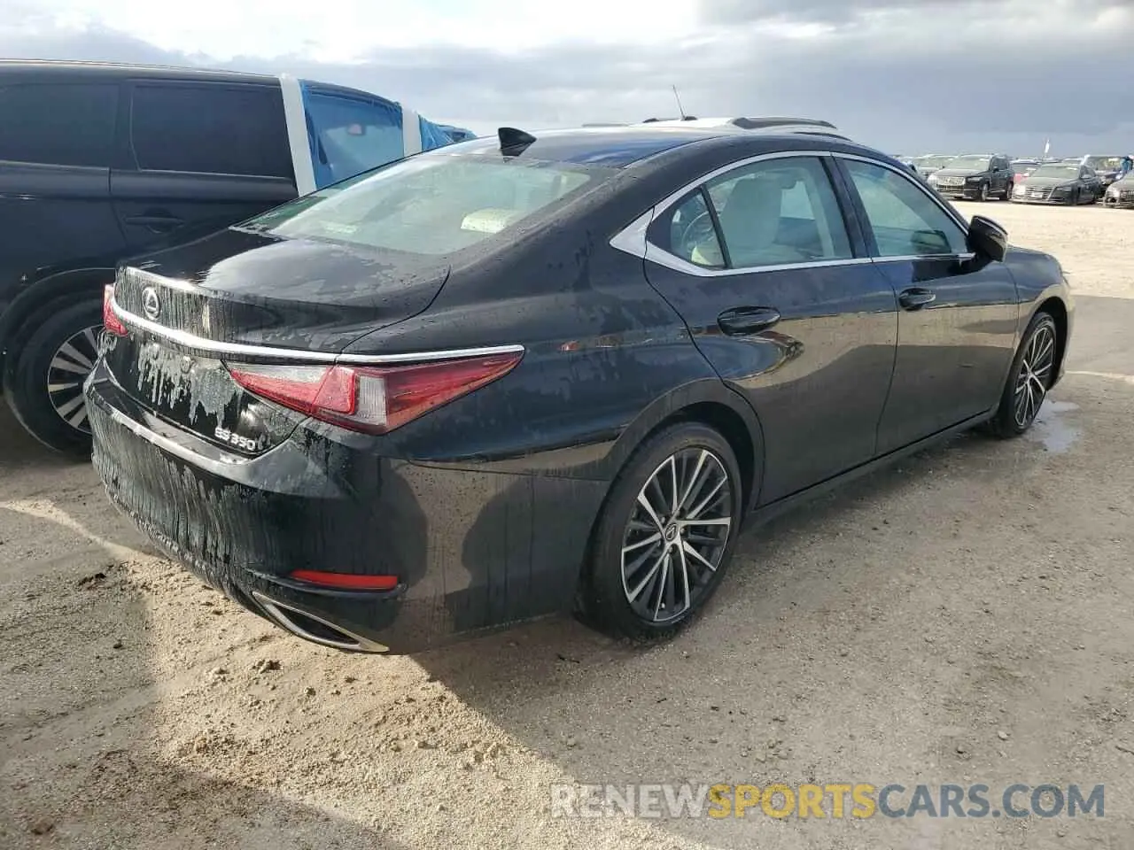 3 Фотография поврежденного автомобиля 58ADZ1B12RU169143 LEXUS ES350 2024