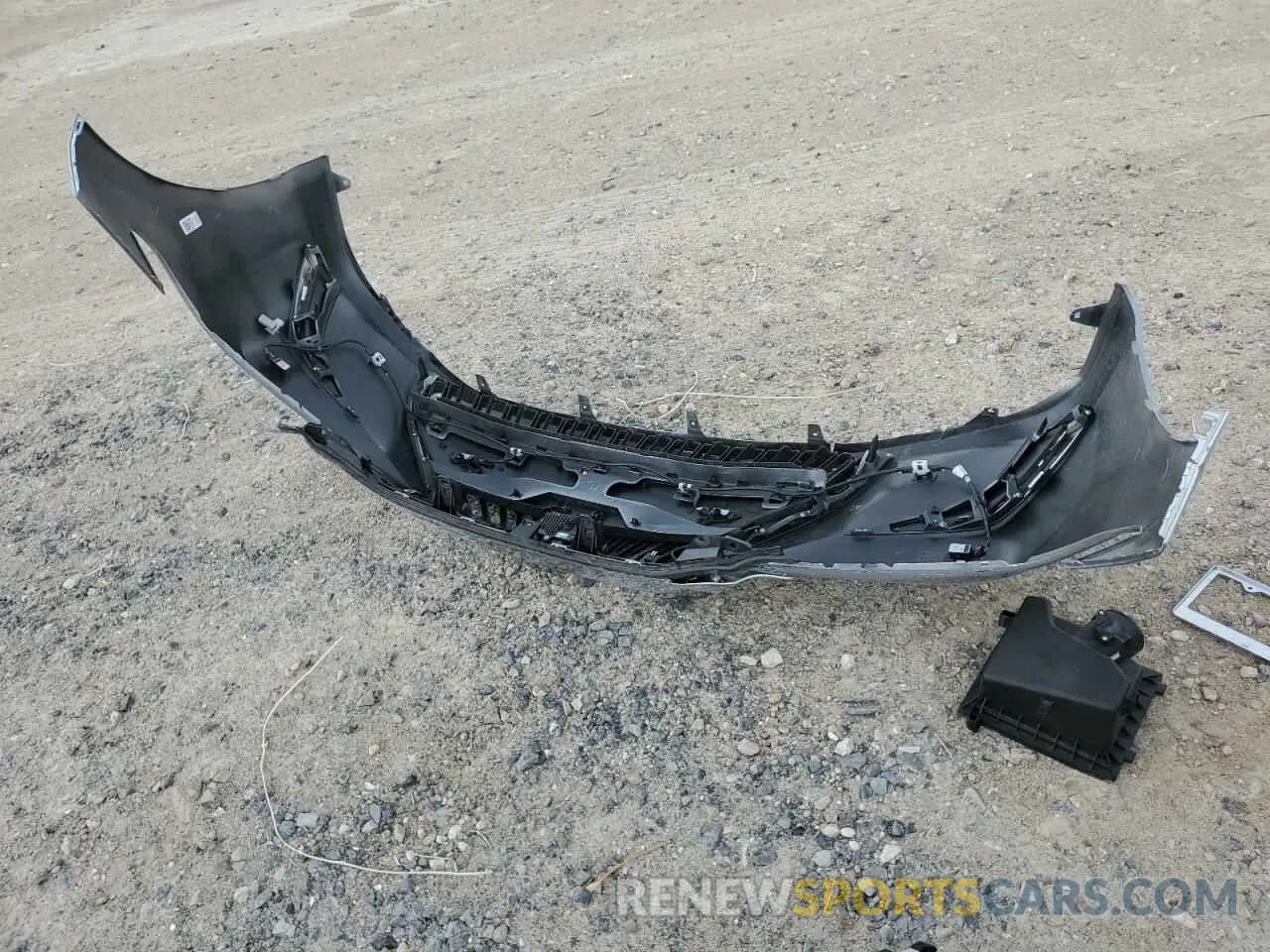 12 Photograph of a damaged car 58ADZ1B17RU172202 LEXUS ES350 2024