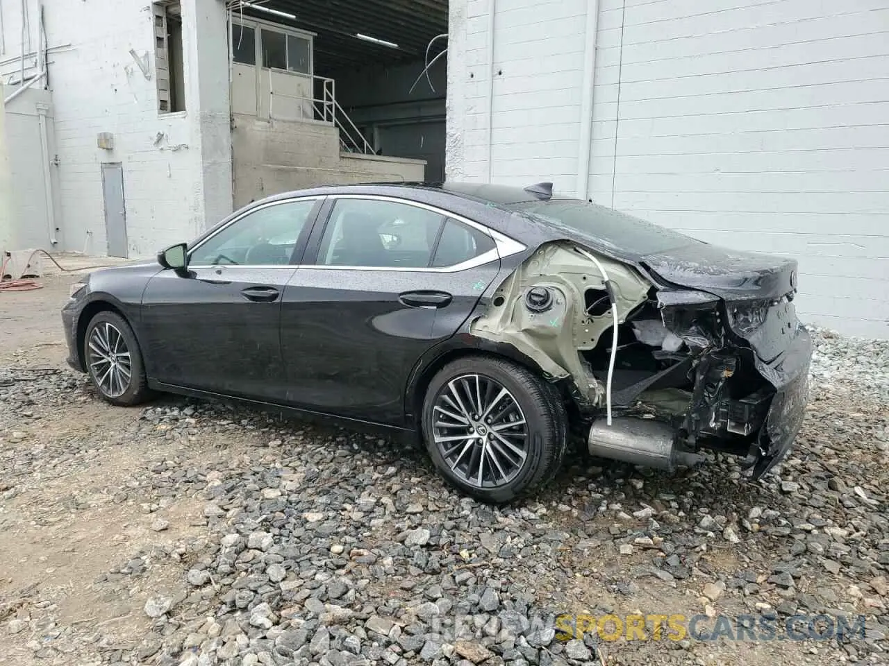 2 Фотография поврежденного автомобиля 58ADZ1B17RU180199 LEXUS ES350 2024