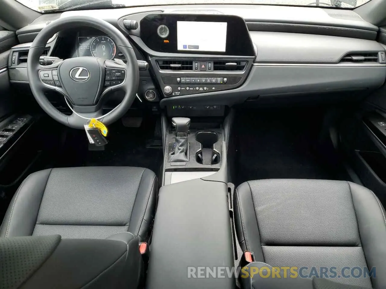 8 Фотография поврежденного автомобиля 58ADZ1B17RU180199 LEXUS ES350 2024