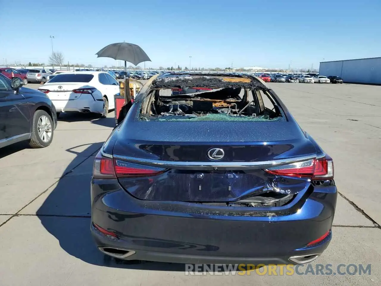 6 Фотография поврежденного автомобиля 58ADZ1B15SU195323 LEXUS ES350 2025